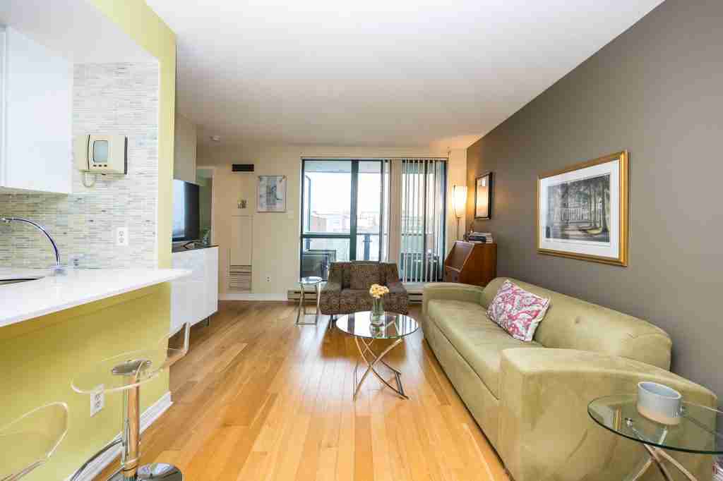 Gallery Court -35 Murray St.